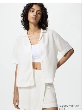 Uniqlo Linen-Rayon Blend White Button Up